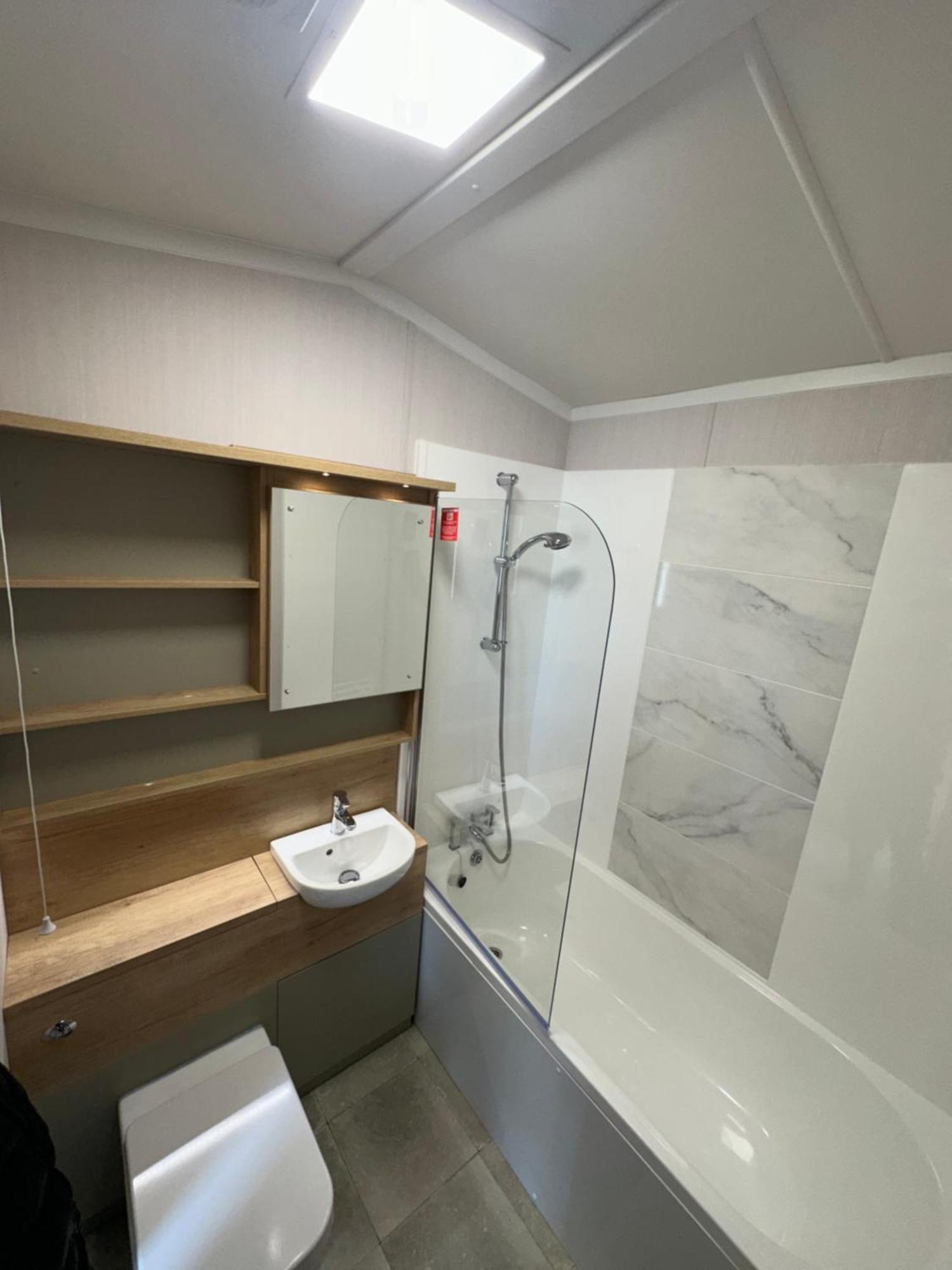 Presthaven Resort 3 Bedroom Luxury Gold 2024 Caravan Talacre Bagian luar foto